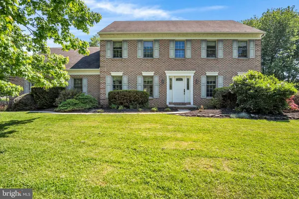 114 FOXFIRE LN, Lewisberry, PA 17339