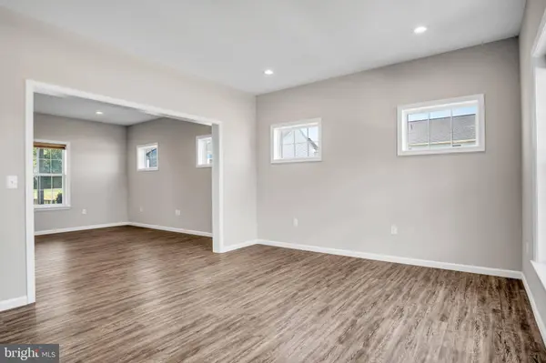 223 WRIGHT DR, Mechanicsburg, PA 17055