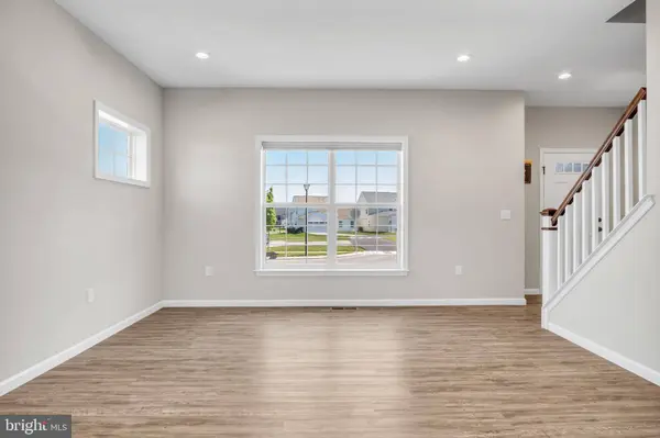 223 WRIGHT DR, Mechanicsburg, PA 17055
