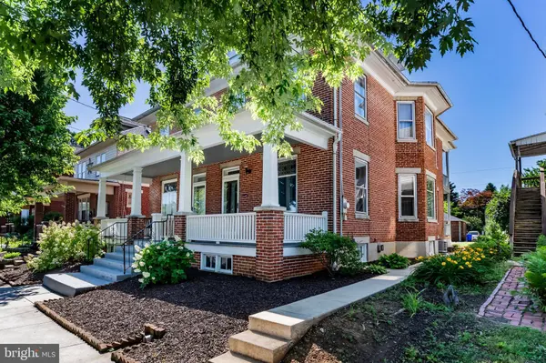 24 E COOVER ST, Mechanicsburg, PA 17055