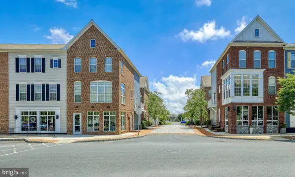 121 PUTNAM WAY, Mechanicsburg, PA 17050