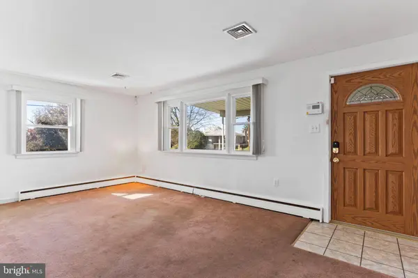 736 CHAMBERS ST, Harrisburg, PA 17113