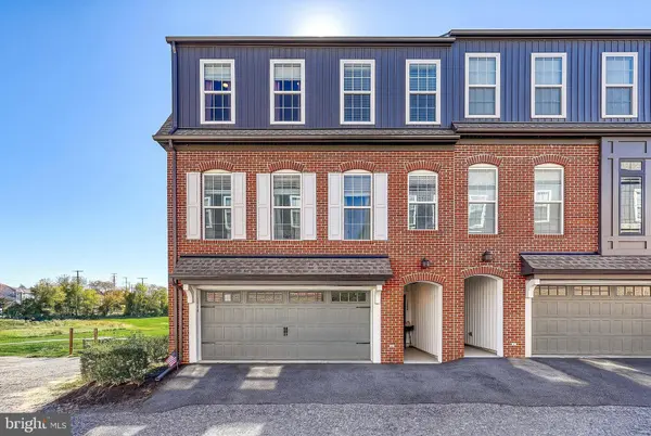 1358 STATION HOUSE LN