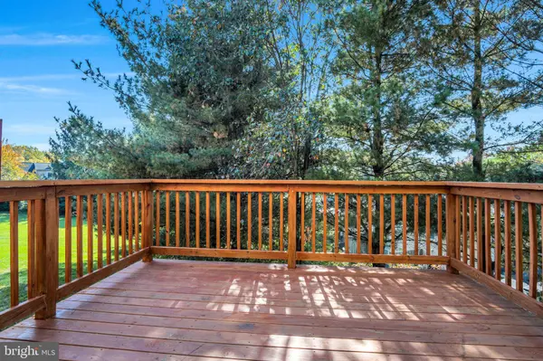 1062 TUNBERRY CT, Mechanicsburg, PA 17050