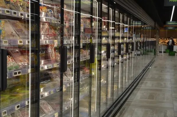 Retail business interior, Team Singh