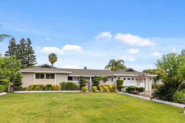 2818 Clark AVE, Carmichael, CA 95608
