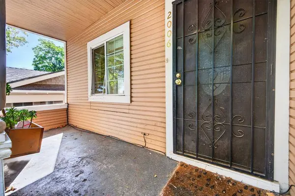 2006 C ST, Sacramento, CA 95811