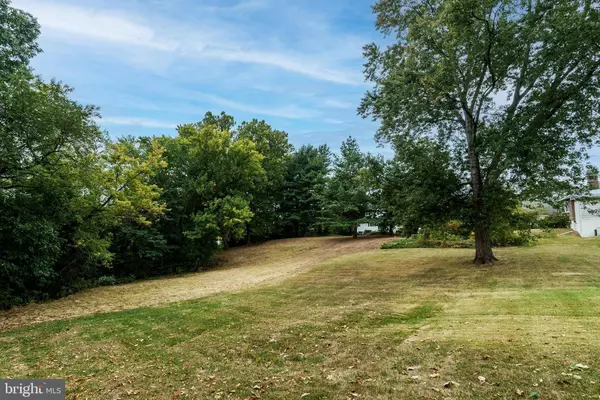 120 1ST AVE, Glendora, NJ 08029