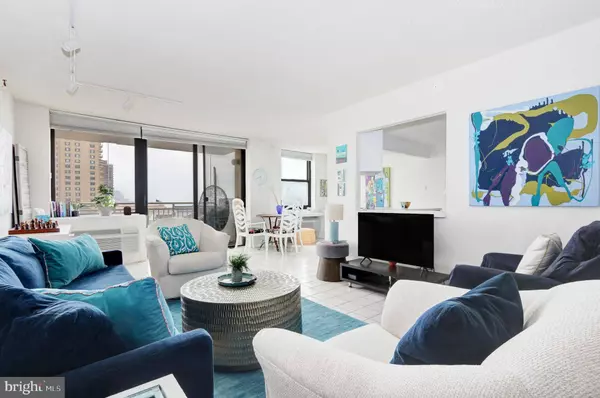 5200 BOARDWALK, Ventnor City, NJ 08406