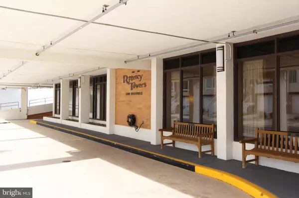 5200 BOARDWALK, Ventnor City, NJ 08406