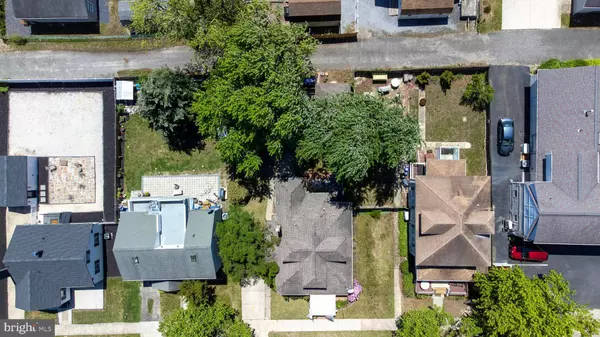 14 E JOHNSON AVE, Somers Point, NJ 08244