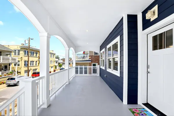 21 S Richards Ave, Ventnor, NJ 08406
