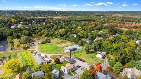 48 Lowell St, Lexington, MA 02420