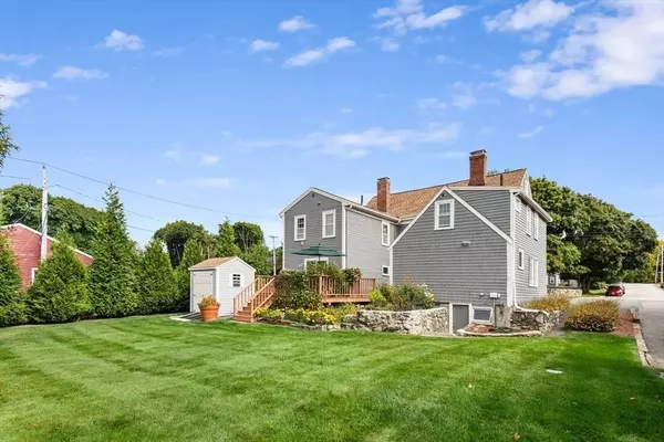 48 Lowell St, Lexington, MA 02420