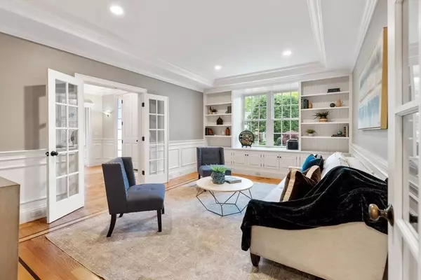 107 Kendall Rd, Lexington, MA 02421