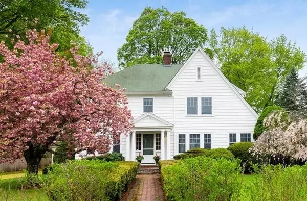 1468 Massachusetts Ave, Lexington, MA 02420