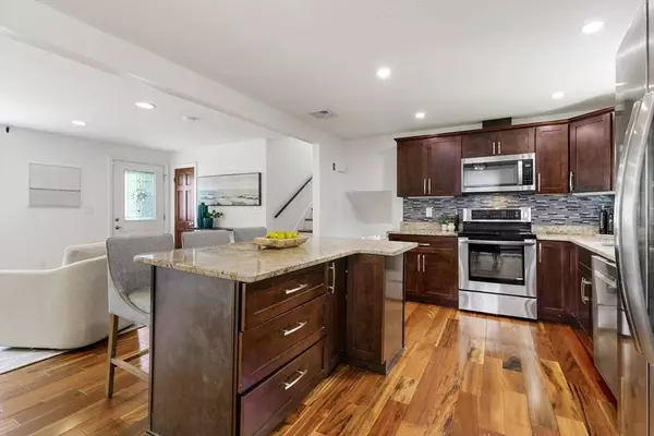 20 Oxbow Road, Lexington, MA 02421