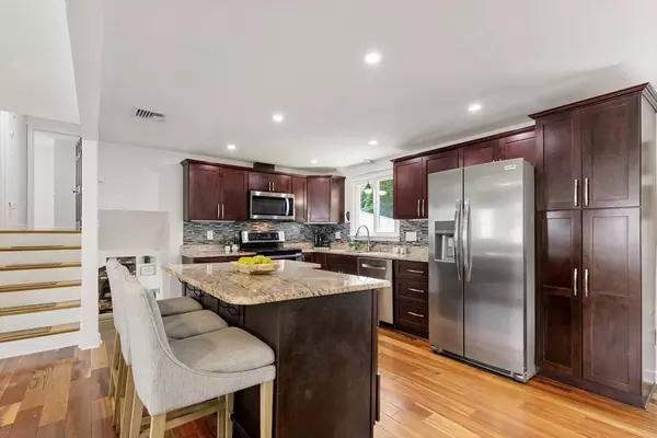 20 Oxbow Road, Lexington, MA 02421