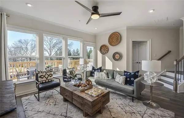 545 Whitlox RD NW, Atlanta, GA 30318