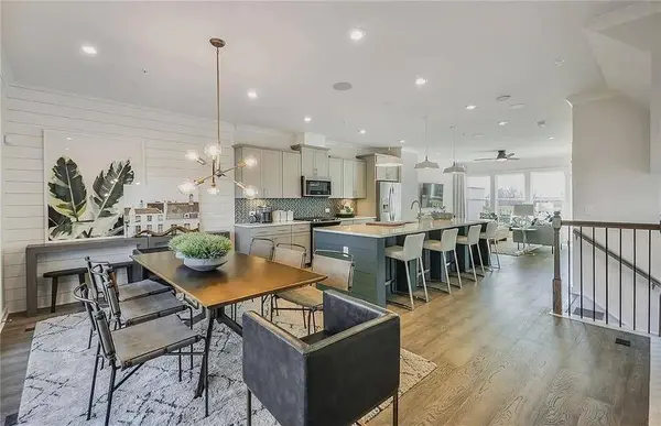 545 Whitlox RD NW, Atlanta, GA 30318