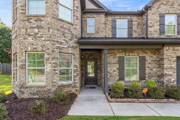 141 Pinehaven CT, Mcdonough, GA 30252