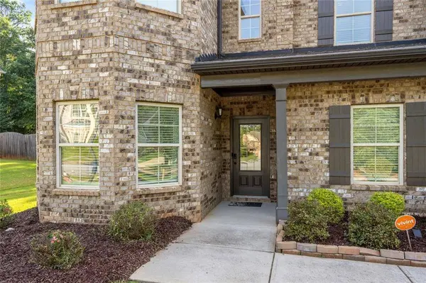 141 Pinehaven CT, Mcdonough, GA 30252