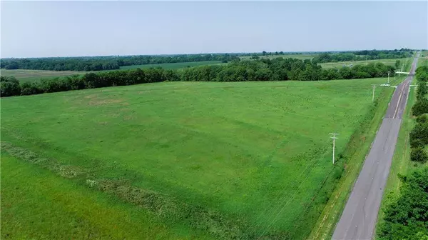 Highway T HWY, Pattonsburg, MO 64670