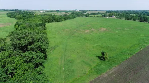 Highway T HWY, Pattonsburg, MO 64670