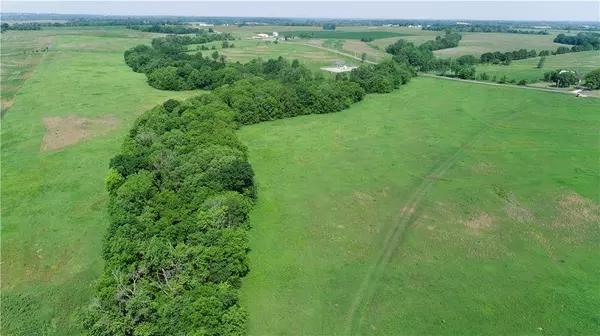 Highway T HWY, Pattonsburg, MO 64670