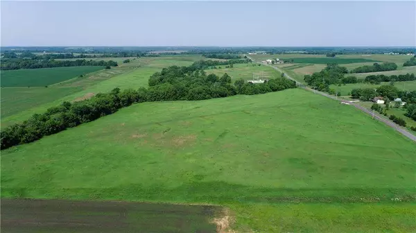 Highway T HWY, Pattonsburg, MO 64670