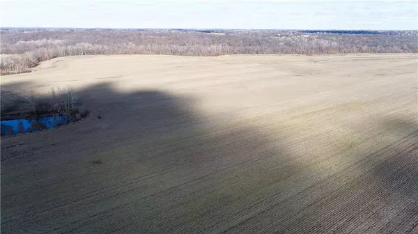 CR 292 RD, Carrollton, MO 64633