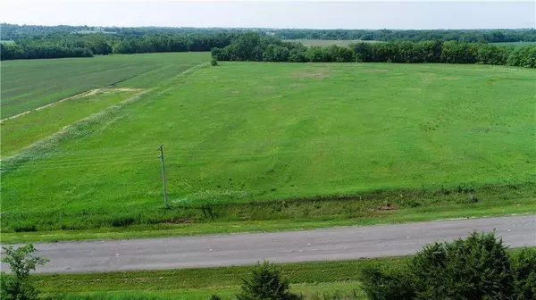 Highway T HWY, Pattonsburg, MO 64670