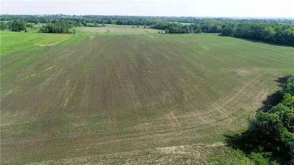 T HWY, Pattonsburg, MO 64670