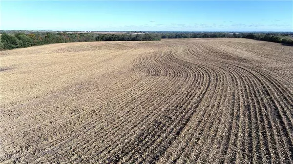 AA HWY, Pattonsburg, MO 64670