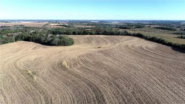 AA HWY, Pattonsburg, MO 64670