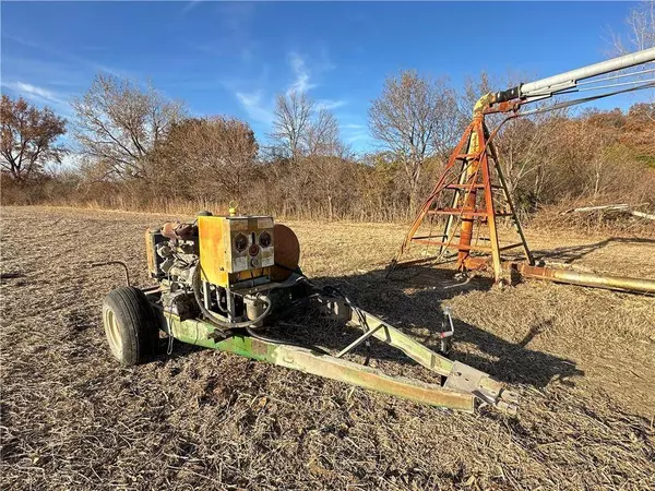 Beagle RD, Craig, MO 64437