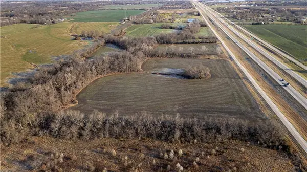 SW Outer RD, Harrisonville, MO 64701