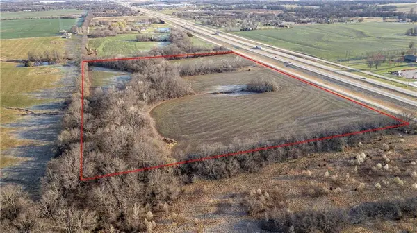 SW Outer RD, Harrisonville, MO 64701