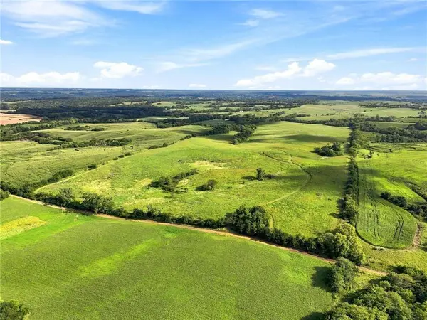 Tract 11 State M HWY, Stanberry, MO 64489