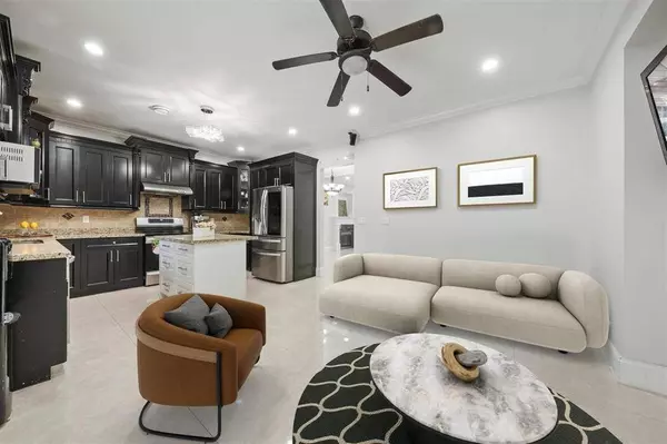 12852 60 AVE, Surrey, BC V3X 0B9