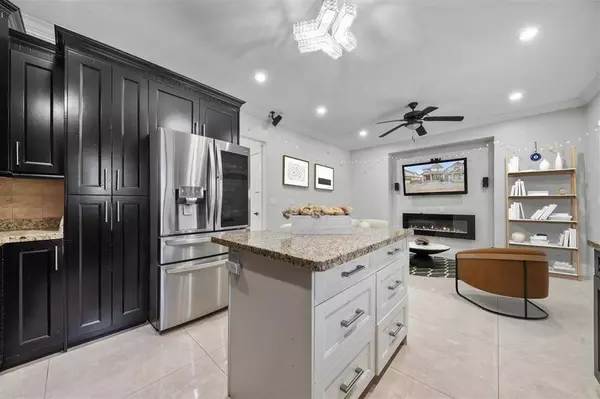 12852 60 AVE, Surrey, BC V3X 0B9