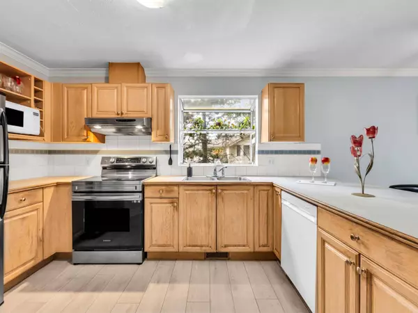 7875 122 ST #42, Surrey, BC V3W 0Y8