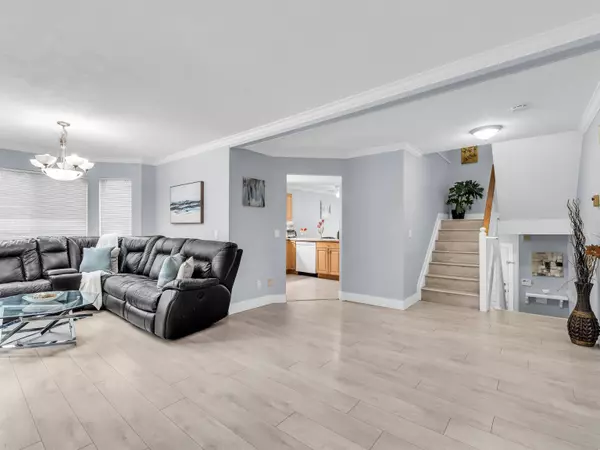 7875 122 ST #42, Surrey, BC V3W 0Y8