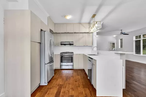 15152 62a AVE #22, Surrey, BC V3S 1V1