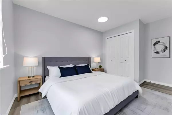 14852 58 AVE, Surrey, BC V3S 8W4