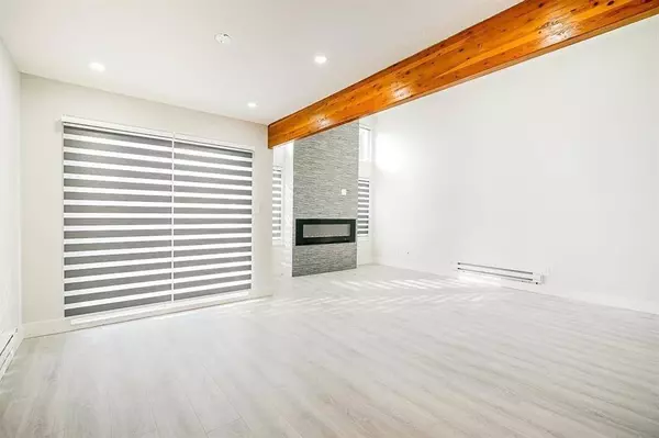 128 Springfield DR, Langley, BC V4W 3K8