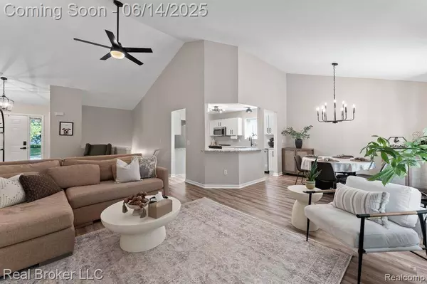 552 Snowfall Court, Genoa Twp, MI 48843