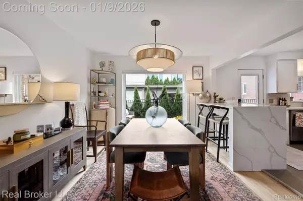 255 Southfield RD, Birmingham, MI 48009