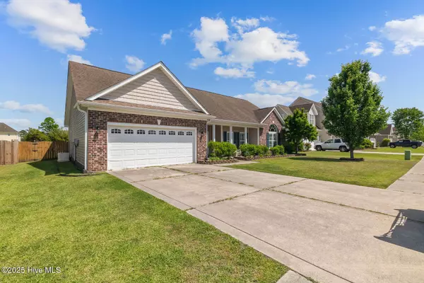 242 Silver Hills DR, Jacksonville, NC 28546