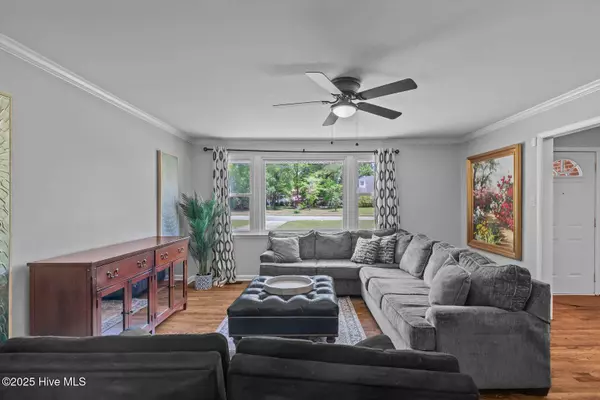 713 Decatur RD, Jacksonville, NC 28540